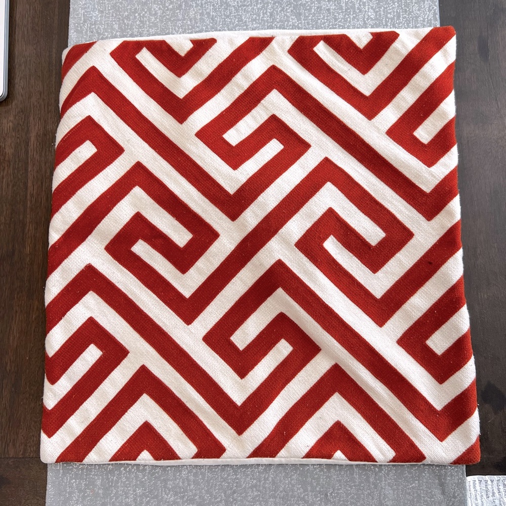 West Elm 18”x 18” Graphic Red & Cream Pillowcase